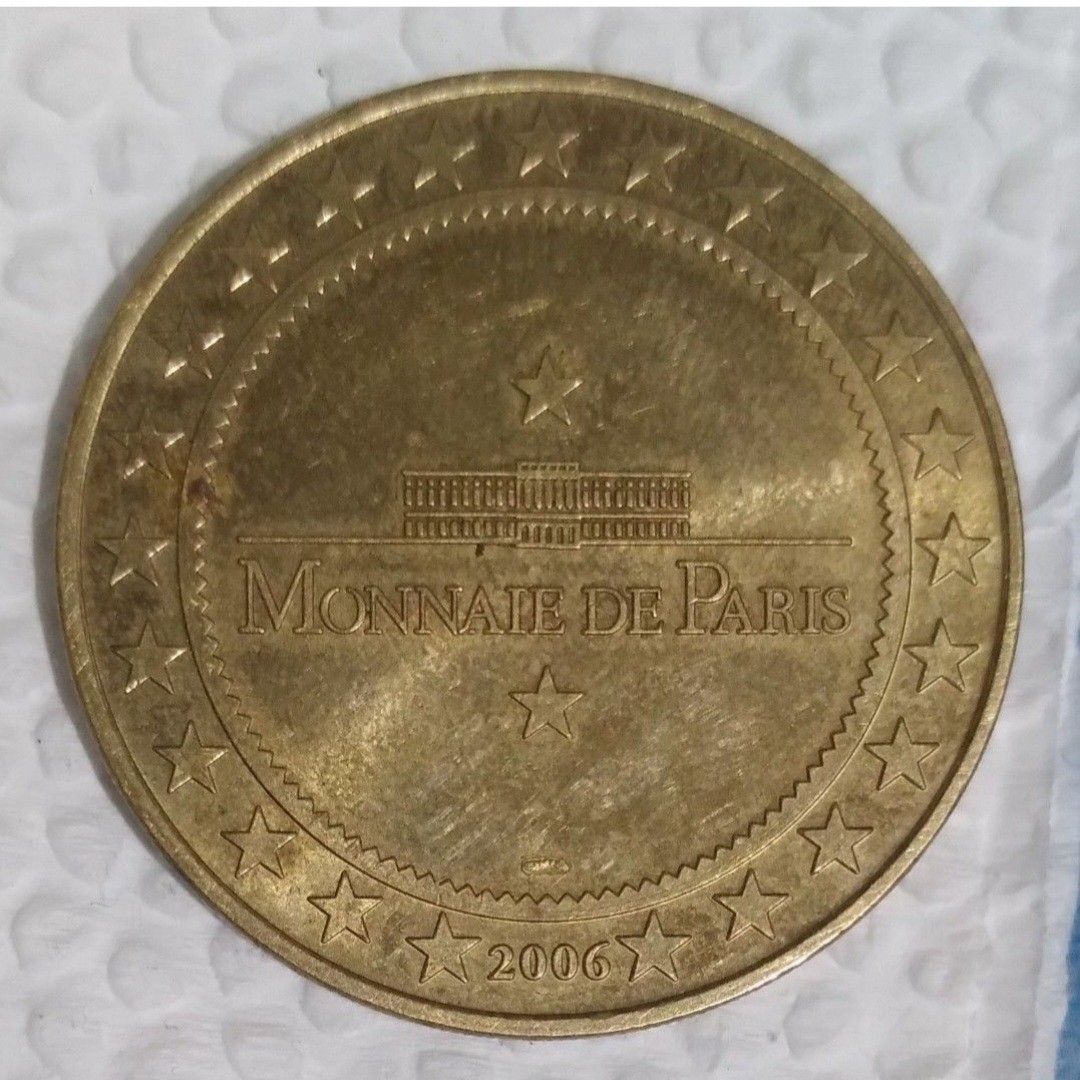 France tourist token 2006 (Category: Currency) located in Lipa City. Submitted by MAGBABALOT7 (Listing ID 1392187357, Image 2). Description: copper aluminum nicjel composition 34 mm in duameter.