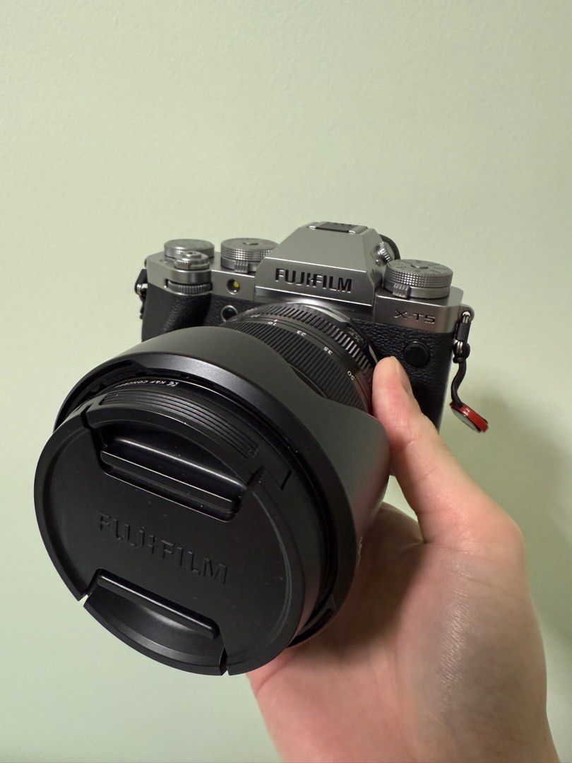 Fujifilm XT5 Camera with 1680mm Lens with box, Photography, Cameras