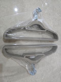 (Category: ) located in . Submitted by dinggdongg (Listing ID 1392204882, Image 1). Description: .