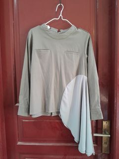 (Kategori: ) berada di . Dikirim oleh declutter_project_23 (ID iklan 1392234332, Gambar 1). Deskripsi: .