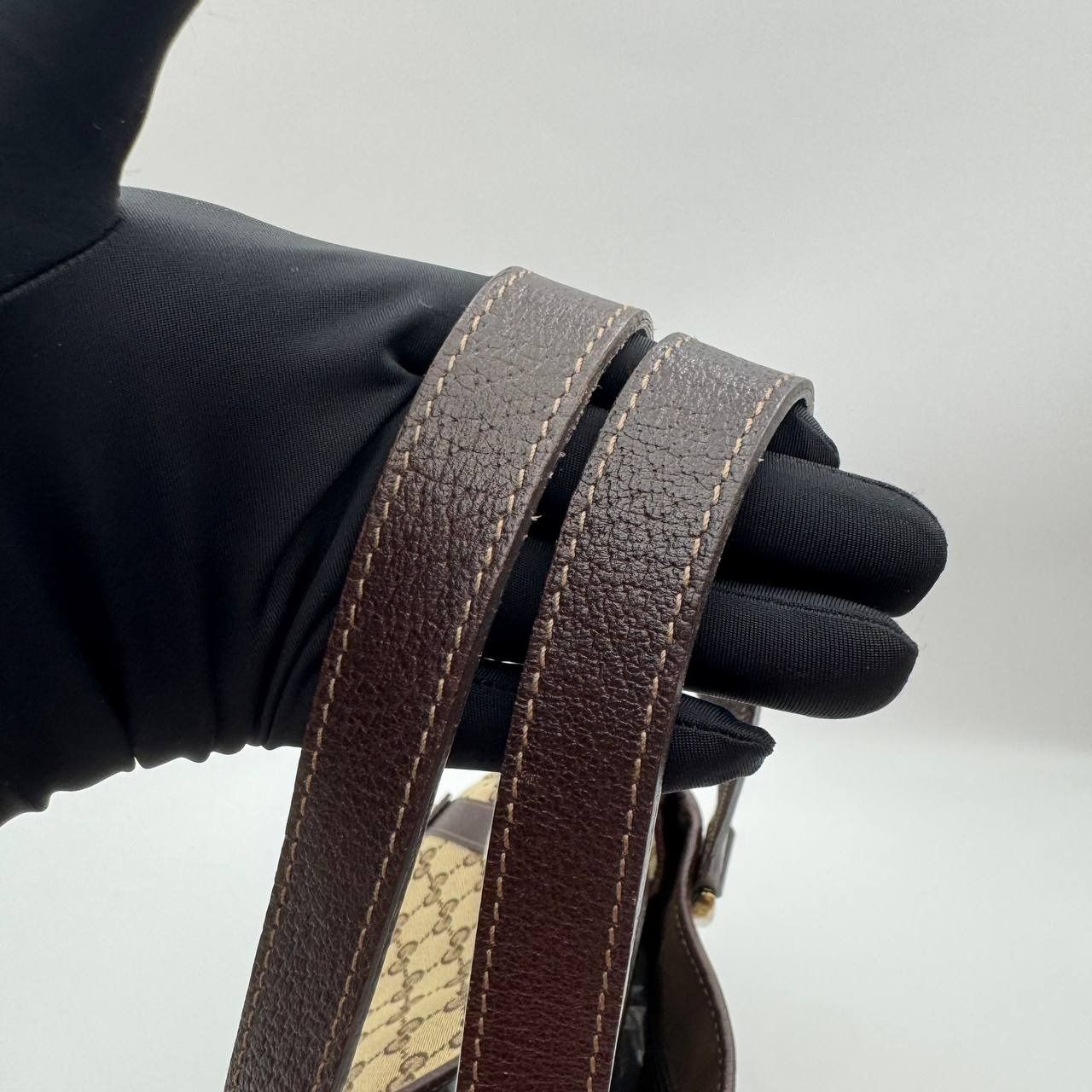 Bape Louis Vuitton Gucci Supreme Gucci A109B132 GG Shoulder Bag