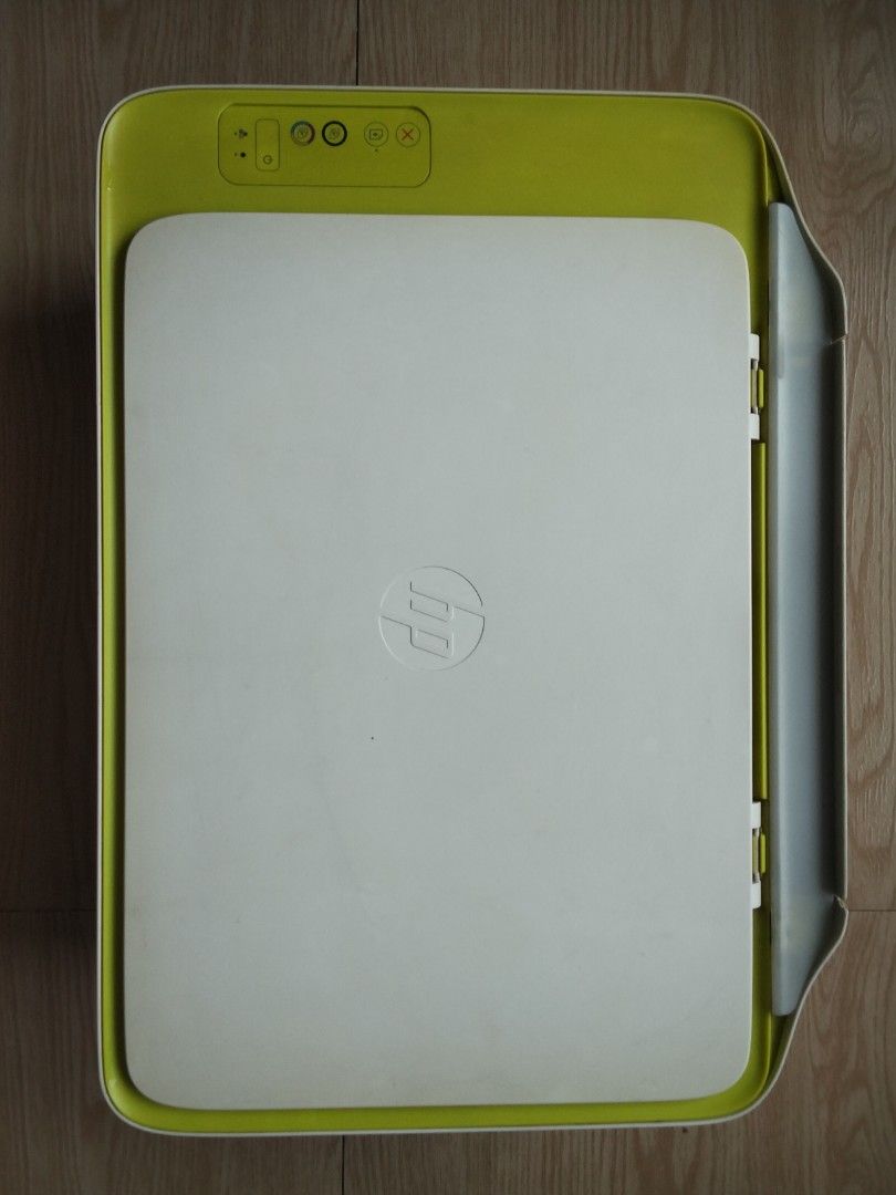 HP DeskJet Ink Advantage 2135 (Print, Scan, Copy) (Category: Printers, Scanners & Copiers) located in Quezon City. Submitted by b576bb53a787735bf653d05a2716b0 (Listing ID 1392173303, Image 1). Description: Fairly clean and well-used over the years but still working. Rfs: We don't use it as much but it still works. Price negotiable..
