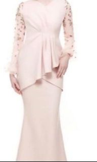 (Category: ) located in . Submitted by xigebucloset (Listing ID 1392133920, Image 1). Description: .