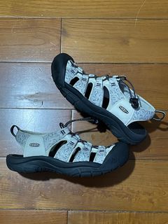 （分類：）位於 。 由 k1i4n 提交（商品編號 1392279818，圖片 1）。簡介： 。