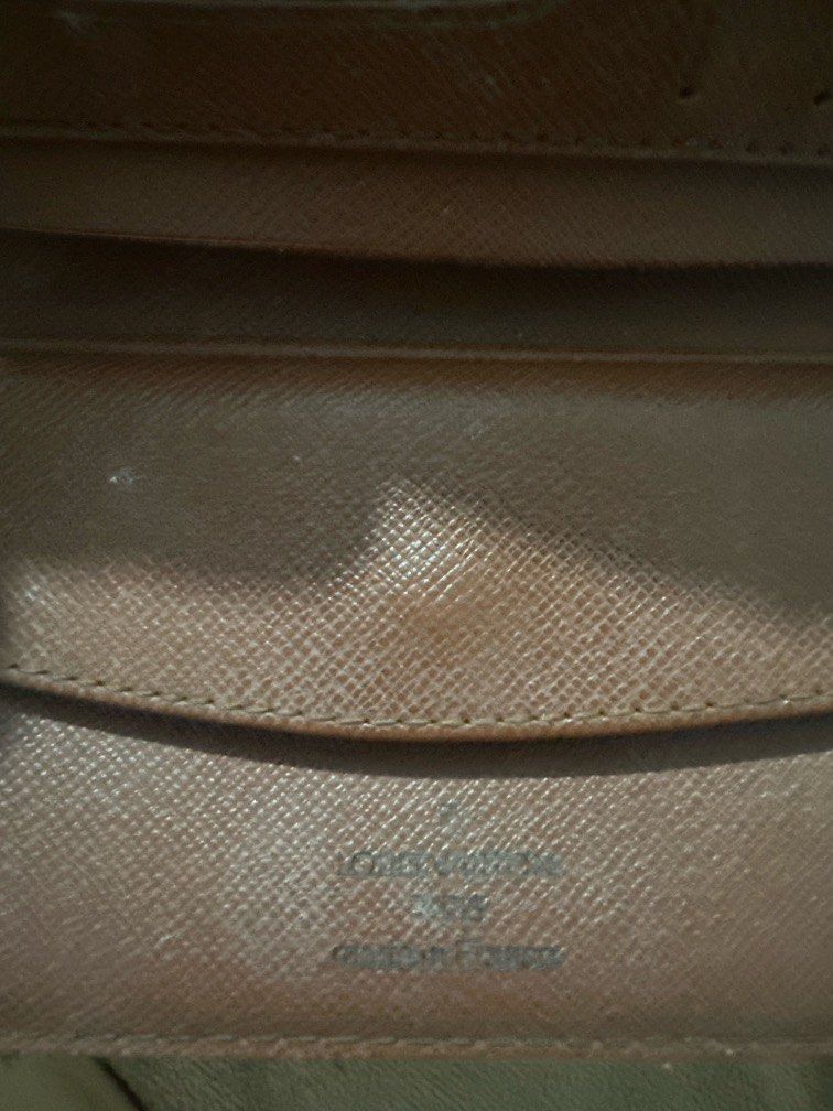 LV monogram trifold womens wallet (Category: Luxury Bags & Wallets) located in Marikina City. Submitted by purplestash28 (Listing ID 1392236389, Image 2). Description: preloved authentic LV trifold ladies monigram wallet.