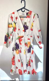 （分類：）位於 。 由 lilynutella 提交（商品編號 1392200094，圖片 1）。簡介： 。