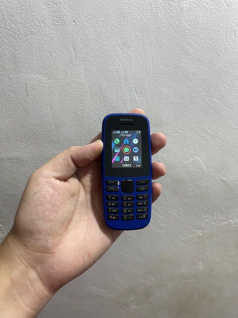 Nokia 105 2019 model (Dual Sim) (Category: Early Generation Mobile Phones) located in Manila. Submitted by apple_siri (Listing ID 1392171277, Image 3). Description: 900 each Dual sim may earphone plug for radio, charging Pin nito is micro usb na same ng android .