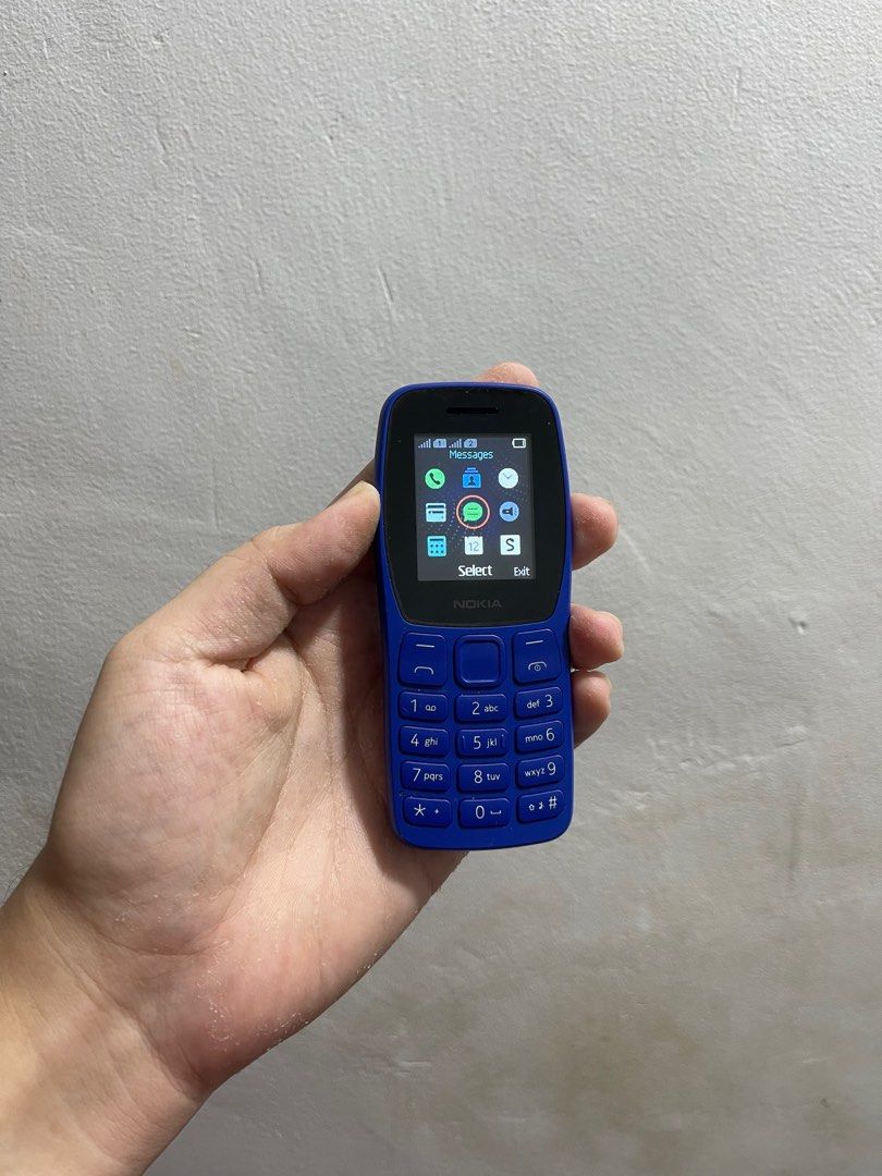 Nokia 105+ (Dual Sim) (Category: Early Generation Mobile Phones) located in Manila. Submitted by apple_siri (Listing ID 1392171464, Image 2). Description: Dual sim may earphone plug for radio, charging Pin nito is micro usb na same ng android .