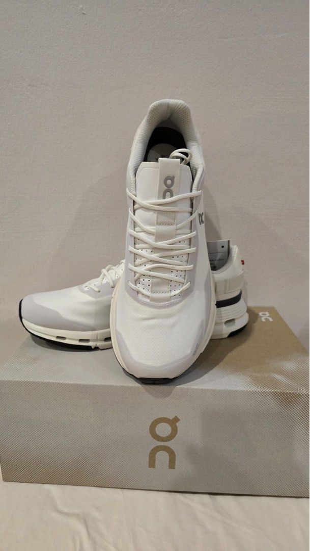 OC Cloudnova Form - White Eclipse (Category: Sneakers) located in Singapore. Submitted by mollyshop (Listing ID 1392203190, Image 2). Description: - Brand new On CloudTec running shoes - Color: White - Never worn, in original box - Features CloudTec cushioning - Sleek design - Suitable for running and everyday use.