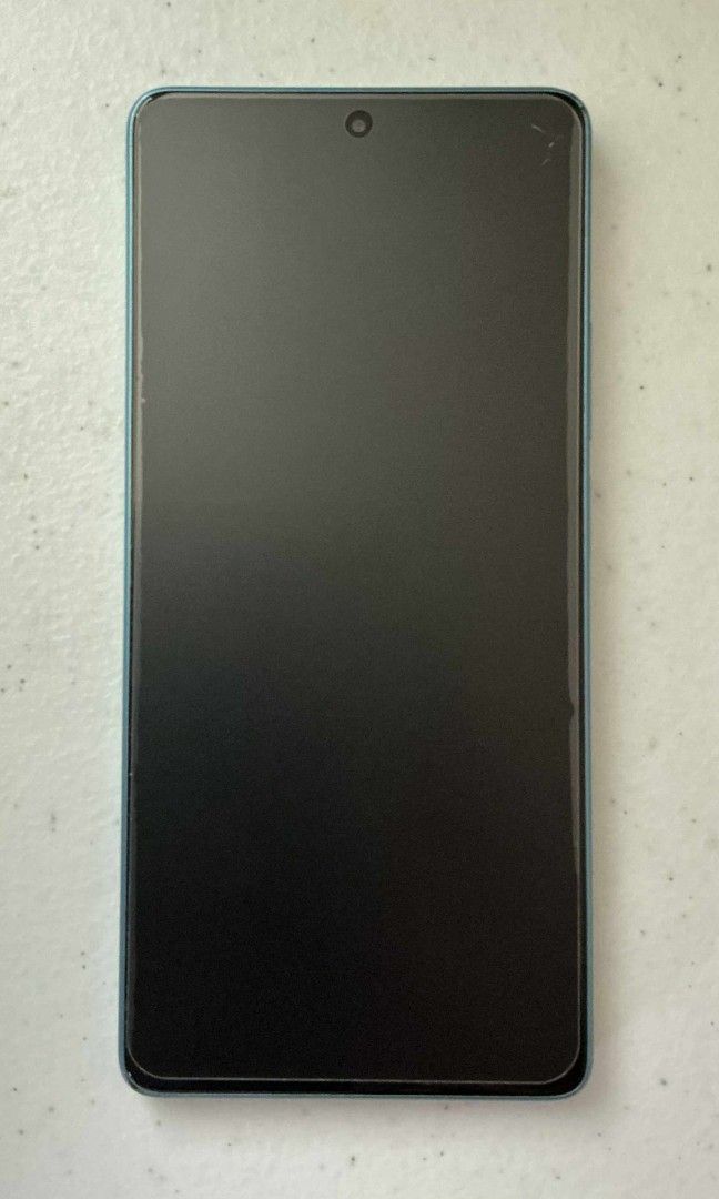 Poco F5 8/256 (Category: Android Others) located in Quezon City. Submitted by mquerubin564 (Listing ID 1392134594, Image 1). Description: Poco F5 8/256 (UNIT ONLY) Condition: 9/10 Inclusions: Original box, Jelly case Issue: Minor dents PRICE NEGOTIABLE‼️‼️‼️ Lalamove, Grabexpress, any other courier services should be shouldered by buyer..