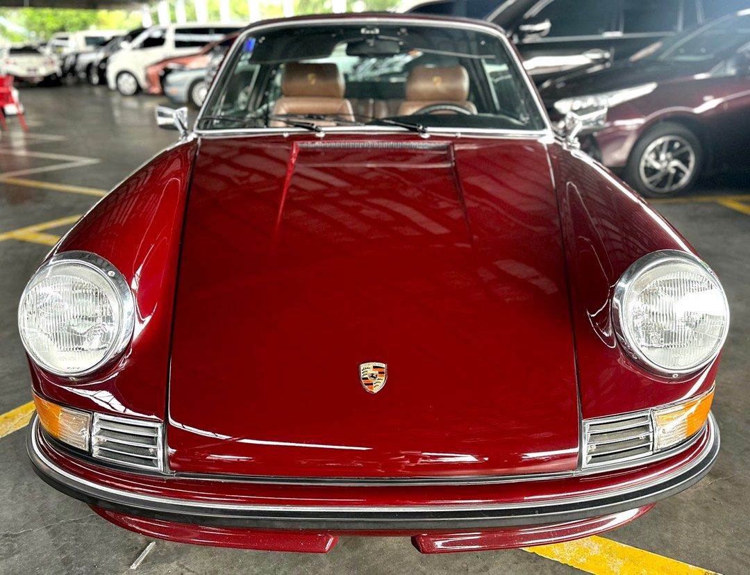 Porsche 911 3.6 Targa (M) (Category: Used Cars) located in Pasig City. Submitted by tycoon.cars (Listing ID 1392217505, Image 2). Description: PORSCHE TARGA 911T - 1972 Model - Fully Restored - 911T - Weber 40IDA Carbs not MFI - 901 Tranny - Braid Fuchs - 10.5 Hi Comp JE Pistons - S Cams - Bigger Front and Rear Sway Bars - Petronix Ignitor (no more contact points) - Braided Ignition Wires - 944 Brembo Brakes n - MSD 6AL Digital Ignition Box with 