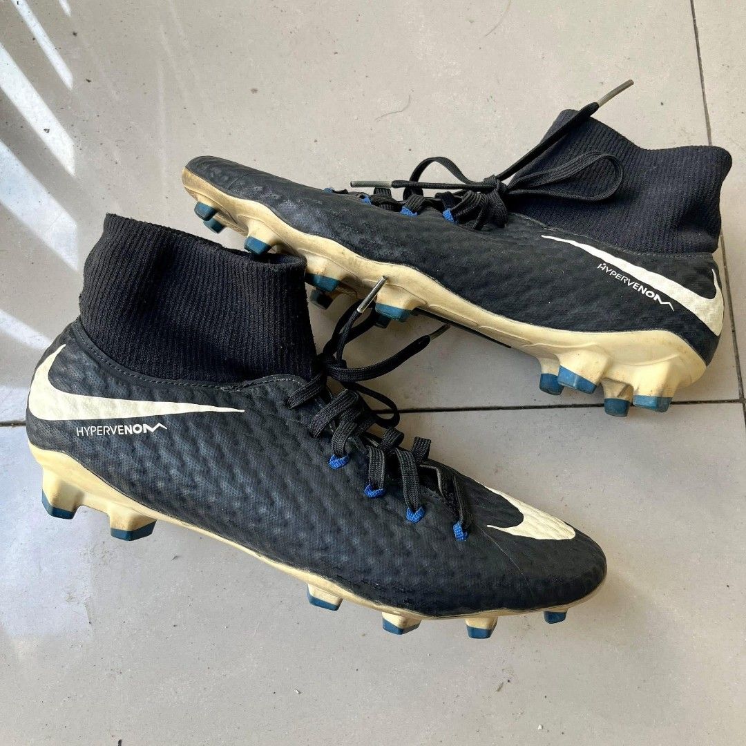 Nike Phantom Sepatu Bola Nike Hypervenom Phelon Sepatu Red