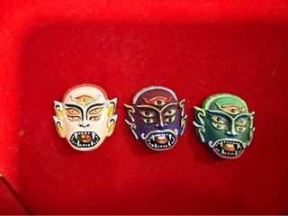 (Category: ) located in . Submitted by ruayamulets (Listing ID 1392238890, Image 1). Description: .