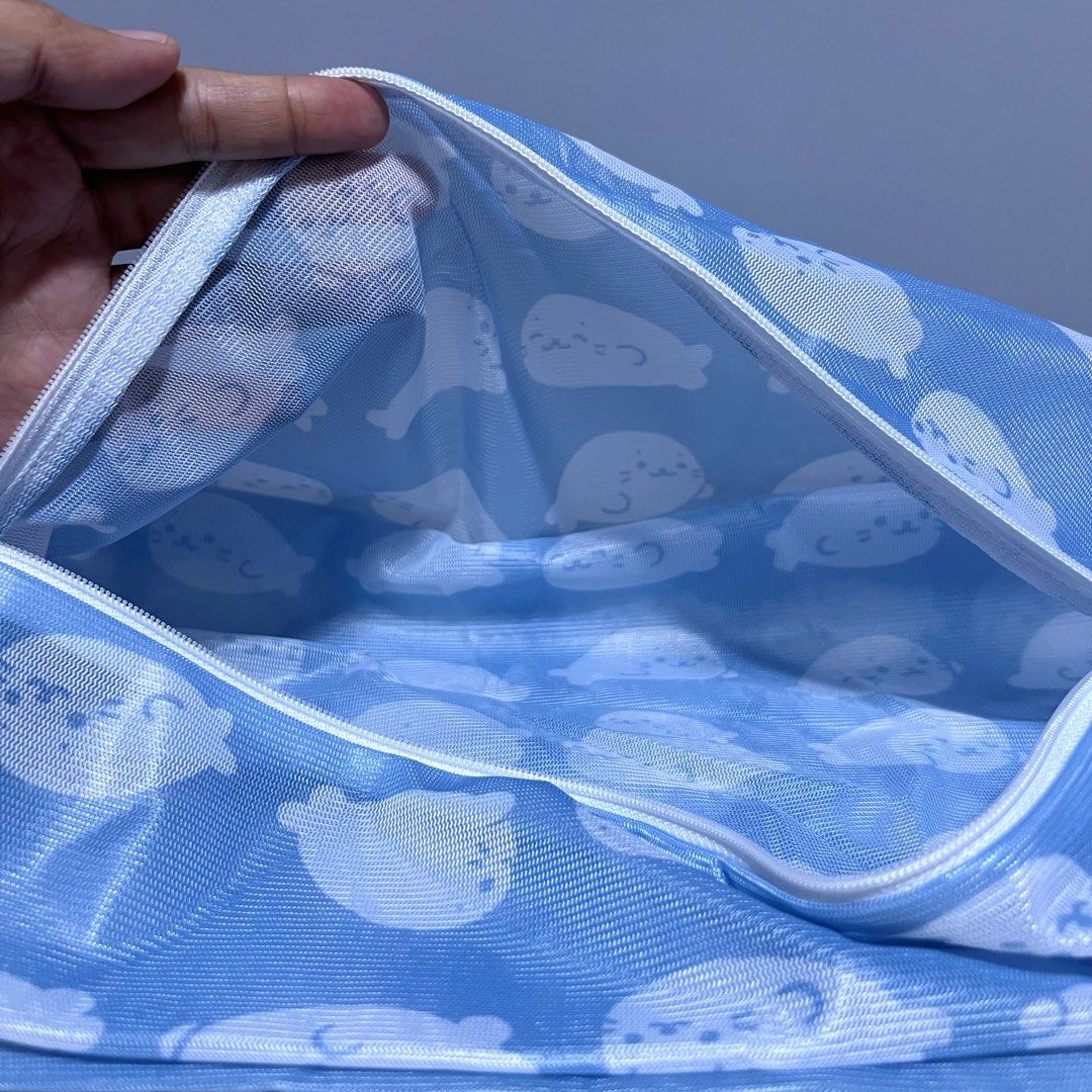 Sirotan Laundry Net (w/ paint chip on zipper) 41x47cm - Php 100 (Category: Laundry Baskets) located in Davao. Submitted by pandorastoybox (Listing ID 1392272072, Image 2). Description: Sirotan Laundry Net (w/ paint chip on zipper) 41x47cm - Php 100.