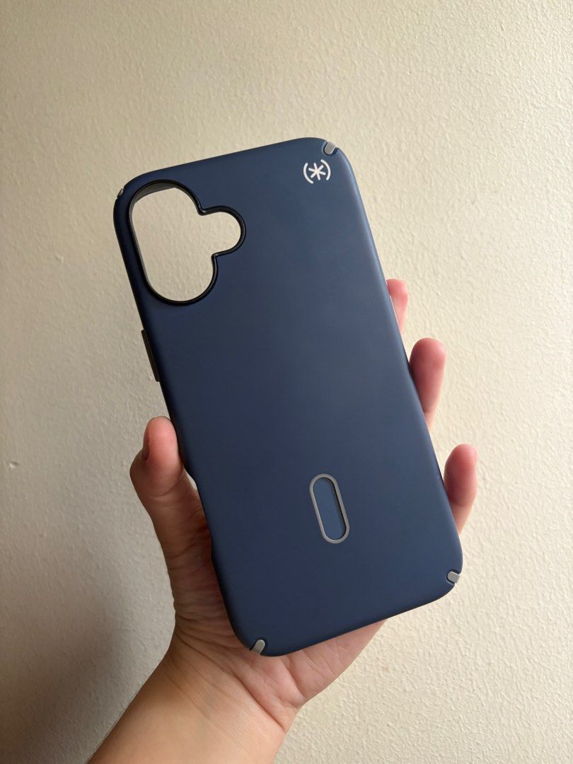 Speck Presidio2 Pro Coastal Blue (iPhone 16 Plus) (Category: Cases & Sleeves) located in Quezon City. Submitted by geemv_ (Listing ID 1392128980, Image 1). Description: • bought for Php 1990 last Nov 2024 at Beyond the Box • box not included (misplaced) • rfs: i don’t use it anymore loc: katipunan, qc.