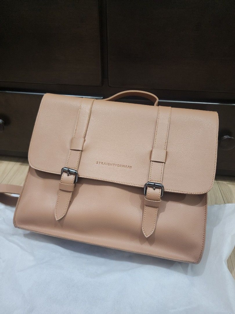 Straightforward 3 in 1 bag (Category: Backpacks) located in Manila. Submitted by sunflowersroses95 (Listing ID 1392216829, Image 1). Description: Straightforward bag Can be a backpack, shoulder bag, and briefcases.