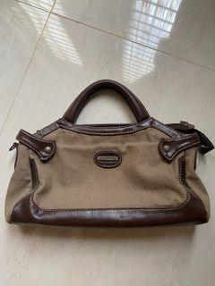 (Kategori: ) berada di . Dikirim oleh moimostuff (ID iklan 1392151175, Gambar 1). Deskripsi: .