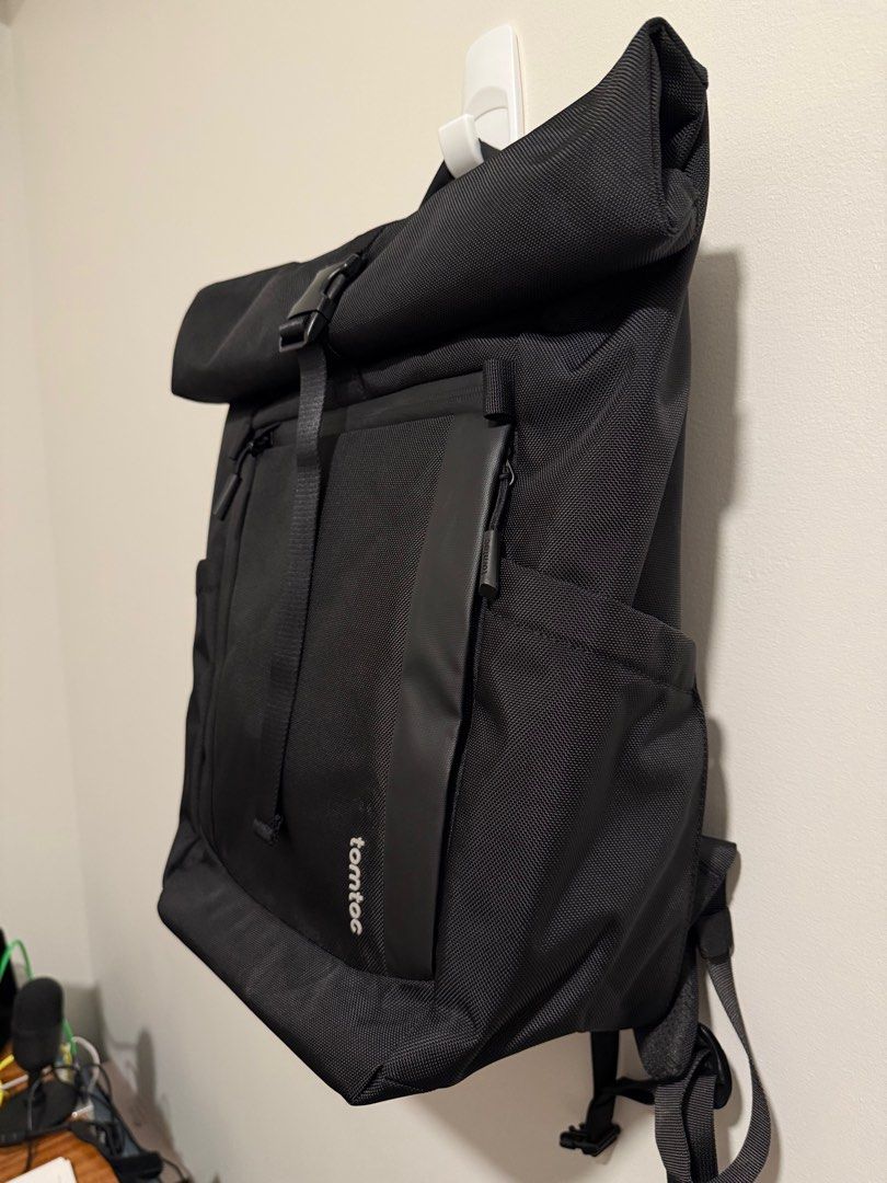 Tomtoc T61 17.3 Rolltop Backpack (Category: Backpacks) located in Mandaluyong City. Submitted by randomxobjects (Listing ID 1392133201, Image 2). Description: Will ship from Kapitolyo Pasig area if delivery method. .