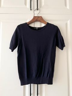 uniqlo深藍色羊毛短袖衫 返工衫64239924117762110