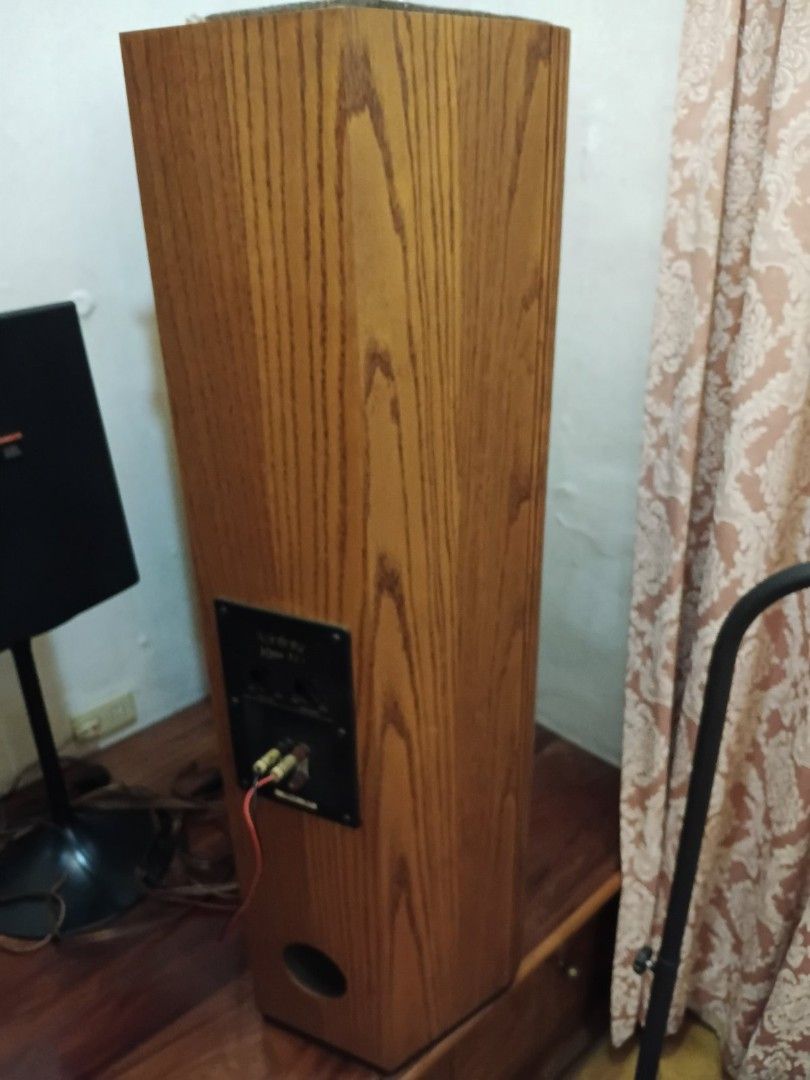 Vintage speakers Infinity Kappa 7.1 (Category: Soundbars, Speakers & Amplifiers) located in Manila. Submitted by alazlam (Listing ID 1392192056, Image 2). Description: for sale Infinity Kappa 7.1 first owner tested working (I can send video) replaced midrange drivers Frequency Response: 39 Hz – 35 kHz ± 2 dB. Nominal Impedance: 6 ohms. Sensitivity: 89 dB (2.8Vrms/1 meter). Recommended Amplifier Power: 30 to 250 watts RMS. Crossover Frequencies: 5