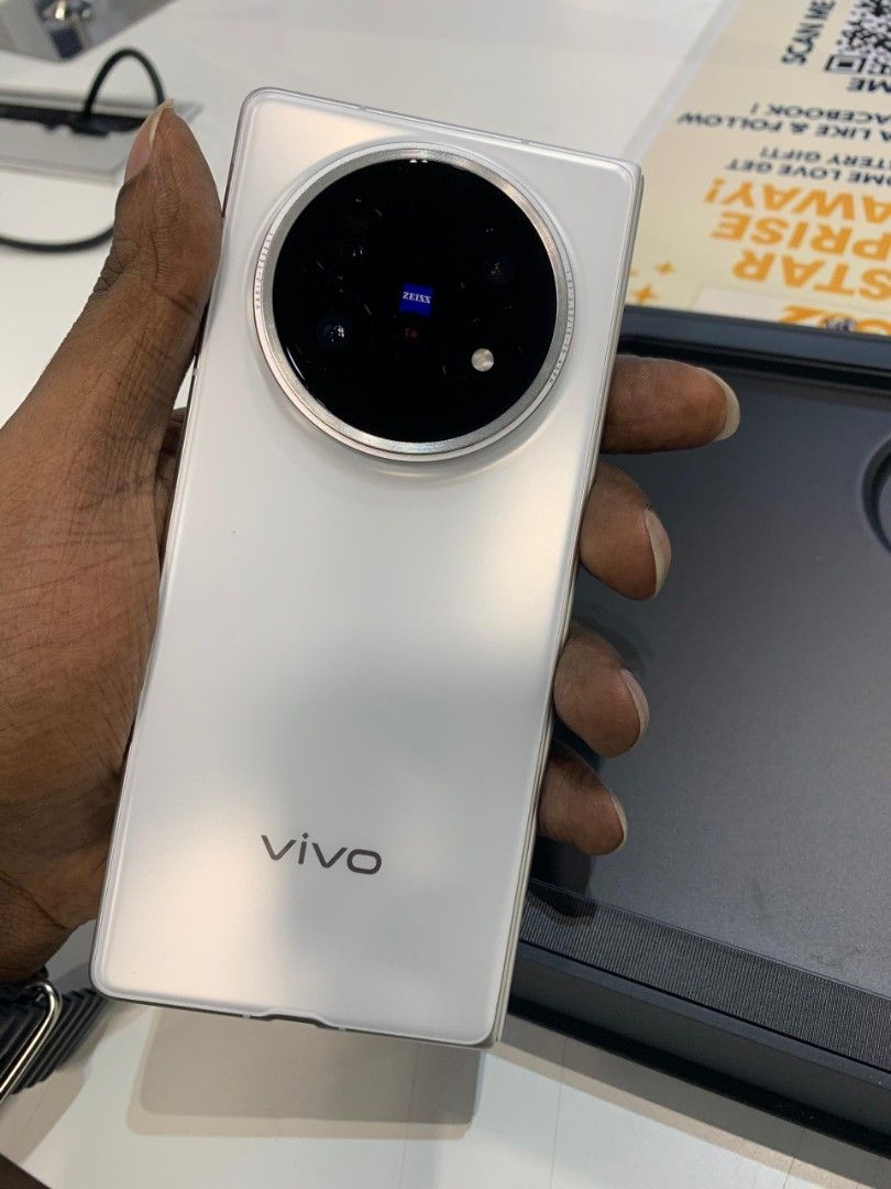 Vivo VIVO X FOLD5 White 512GB, Mobile Phones & Gadgets, Mobile Phones