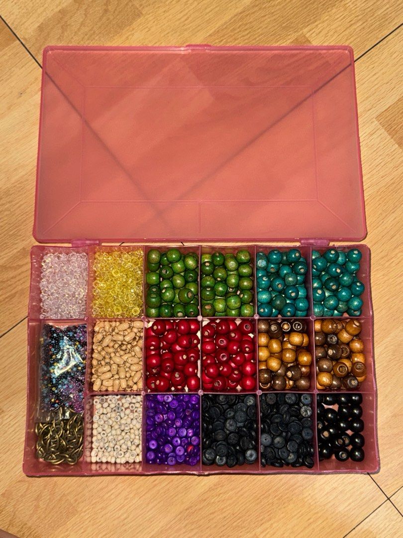 Wooden beads (Category: Craft Supplies & Tools) located in Quezon City. Submitted by elizahao (Listing ID 1392224921, Image 1). Description: 350- wooden beads 450- with organizer.