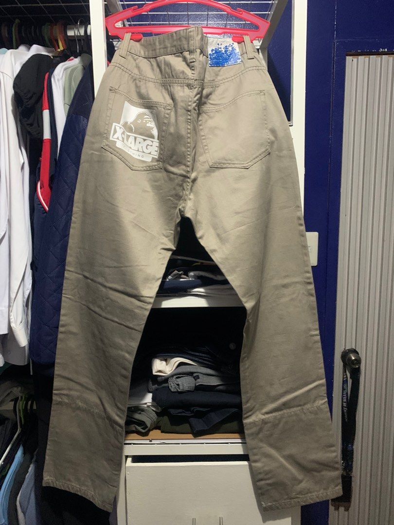 Xlarge pants (Category: Jeans) located in Manila. Submitted by ntapalla8533219 (Listing ID 1392288933, Image 2). Description: L: 42 W: 32 Leg op: 9.