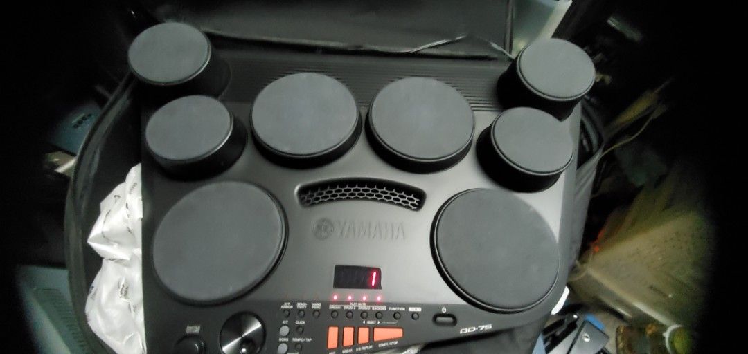Yamaha portable DD 75 Digital Drum Kit 興趣及遊戲 音樂、樂器 配件 樂器 Carousell Yamaha portable DD 75 Digital Drum Kit 興趣及遊戲 音樂、樂器 配件 樂器 Carousell