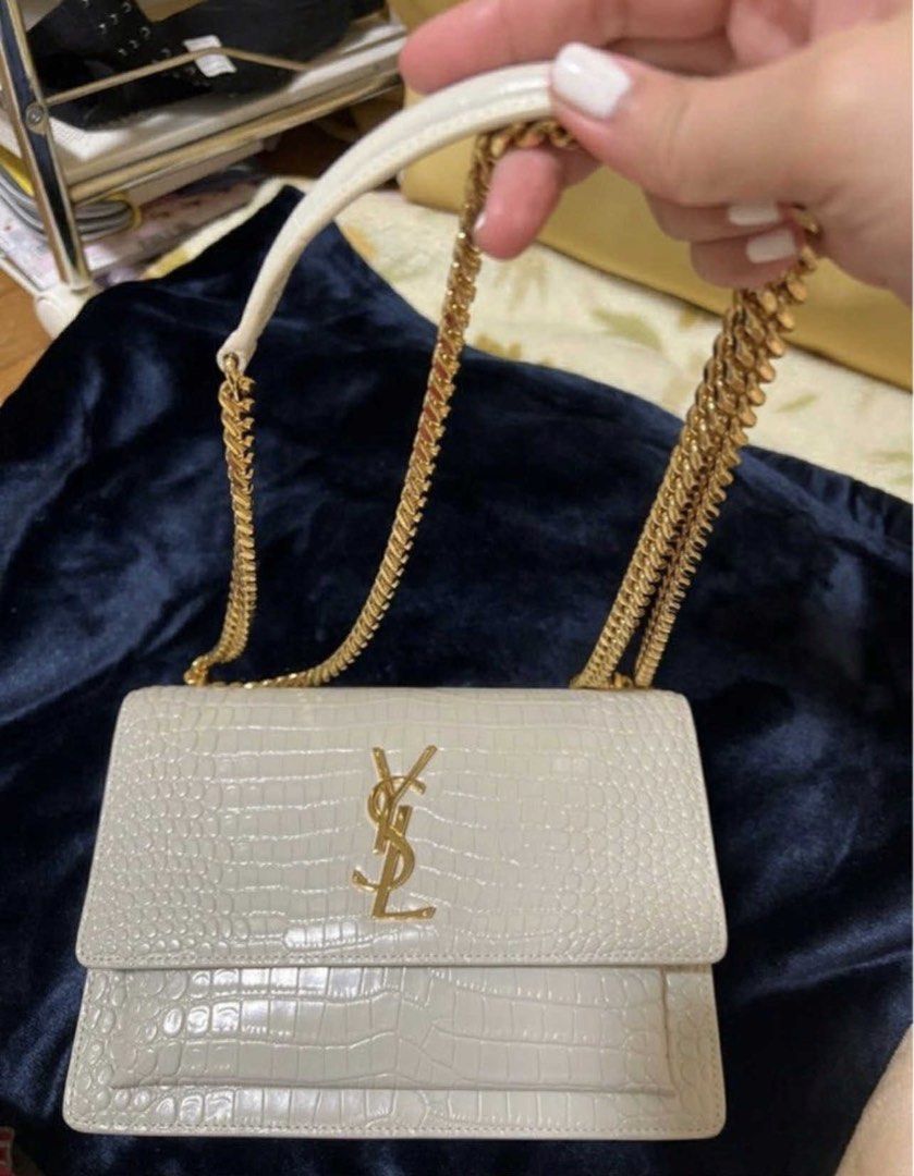 YSL Sunset Bag (Category: Luxury Bags & Wallets) located in Cainta. Submitted by fashionmadness77 (Listing ID 1392181936, Image 2). Description: Yves Saint Laurent (YSL) Sunset Bag “Authentic copy” Medium Size With cards and paperbag, signs of usage ❌ No Return/Refund ❌ No Cancellation .