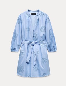 (Category: ) located in . Submitted by _wardrobetreasurex (Listing ID 1392162964, Image 1). Description: .