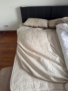(Category: ) located in . Submitted by handesigner01 (Listing ID 1392374353, Image 1). Description: .