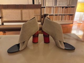 （分類：）位於 。 由 sl31176 提交（商品編號 1392438370，圖片 1）。簡介： 。