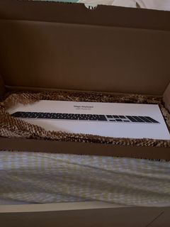 （分類：）位於 。 由 fpl0413 提交（商品編號 1392328700，圖片 1）。簡介： 。