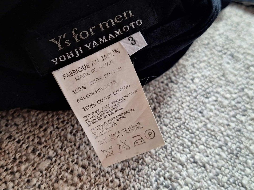 Authentic Y's for men YHOJI YAMOMOTO Black&White Reversible Jacket (Category: Coats, Jackets and Outerwear) located in Cebu City. Submitted by abyoscloset.cebph (Listing ID 1392441640, Image 3). Description: Authentic Y's for men YHOJI YAMOMOTO Black&White Reversible Jacket Size : 3 Width - 25 Length - 31 Shoulder - 21 Sleeve Length - 24 Hem - 25 Verygood Condition Pls check details posted Message me for more pictures. Flaws : Stain Pls see pic. 