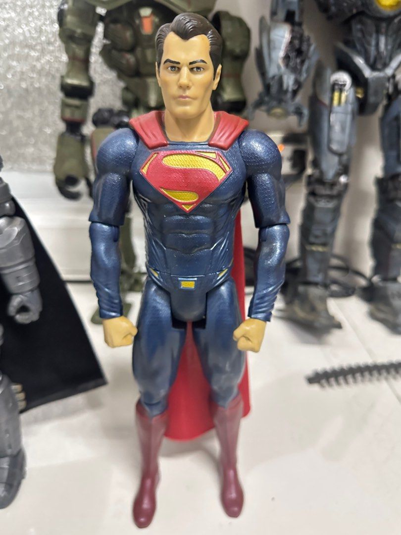 Batman vs Superman Dawn of Justi e Multiverse 12” Figures (Category: Figurines & Statues) located in Las Pinas. Submitted by wisehorse.a60479 (Listing ID 1392479136, Image 3). Description: .