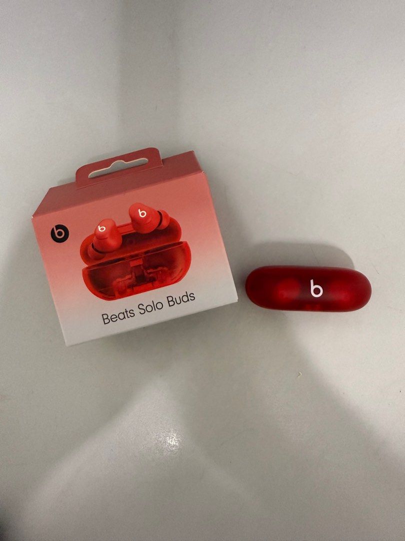 Beats Solo Buds Red
