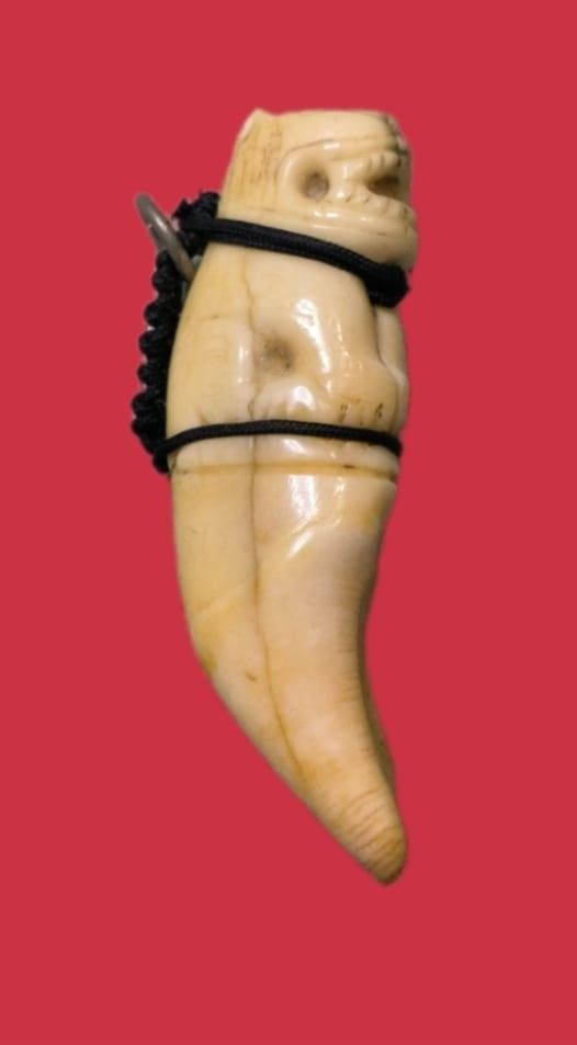 Black string (Category: Religious Items) located in Singapore. Submitted by kruengrangamulet (Listing ID 1392337933, Image 1). Description: Lp pern Wat bangpra.