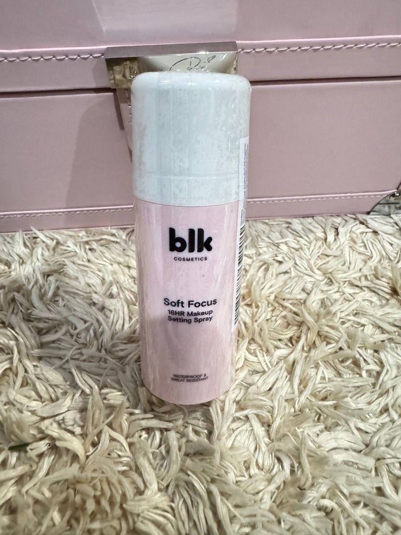 blk cosmetics Mini Soft Focus 16hr Make Up Setting Spray (Category: Makeup) located in Manila. Submitted by bernicecam (Listing ID 1392305558, Image 1). Description: Bought with Rei Germar’s PR kit. SRP at 399. I can give the signed postcard to whoever purchase the two (2) blk items..