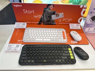 （分類：）位於 。 由 lai226 提交（商品編號 1392439792，圖片 1）。簡介： 。