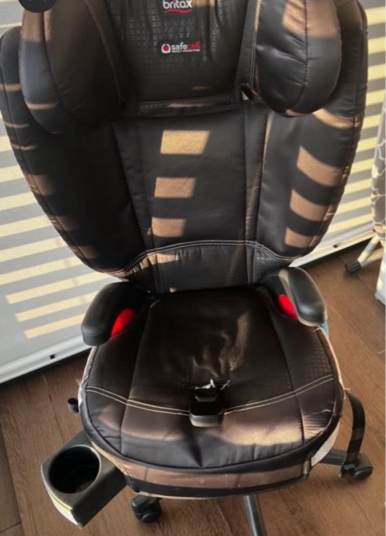 Accident Free- Britax Parkway SGL Booster Car Seat, Babies & Kids, Going  Out, Car Seats on Carousell