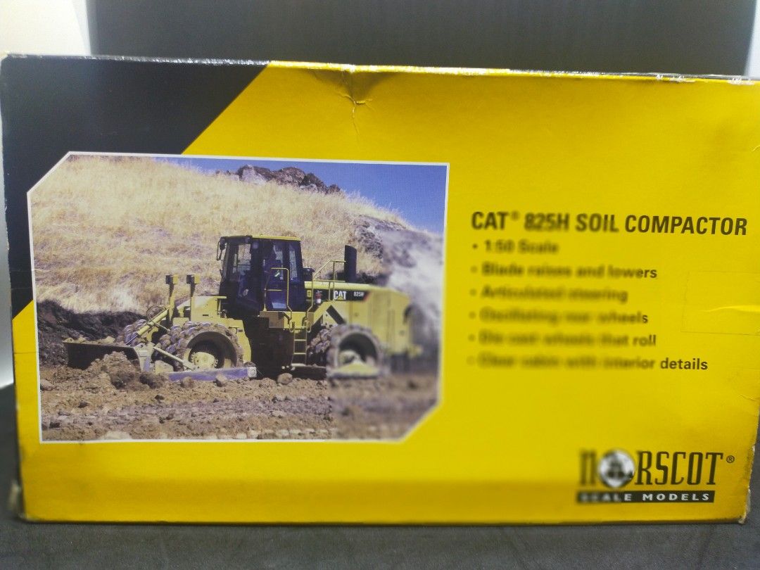 CAT Soil Compactor diecast 1:50 diecast (Category: Vehicle & Diecast Models) located in Manila. Submitted by noelgre (Listing ID 1392341340, Image 2). Description: Soil Compactor - 3,500 php Unopened (di pa nabuksan) Displayed only SF c/o by buyer Lalamove LBC MODE OF PAYMENT: Gcash BPI Bank deposit Location: sampaloc manila Meet up (morning to 4pm) 7 11 dimasalang Frapatea maceda Kfc espana corner maceda 7 11 near Blumentritt LRT sm san lazaro.