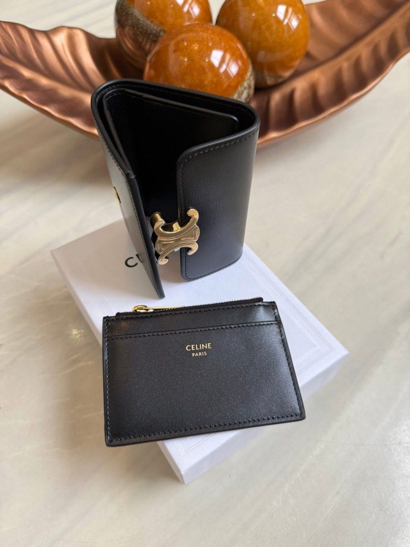 Celine Trifold Wallet with Card Holder (Category: Luxury Bags & Wallets) located in Manila. Submitted by deiclacio_ (Listing ID 1392383389, Image 3). Description: BLUE APP: WITH LABEL.PH VBR: 0995 785 0054.
