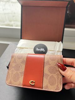 (Category: ) located in . Submitted by beautyforkeeps (Listing ID 1392373584, Image 1). Description: .