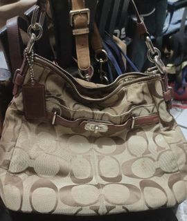 (Kategori: ) berada di . Dikirim oleh adoptmystuff22 (ID iklan 1392413134, Gambar 1). Deskripsi: .