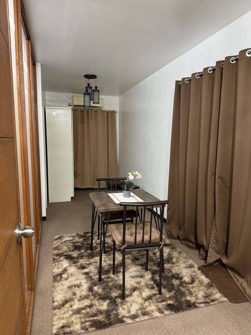 Dining table with 2 chairs and carpet (Category: Tables & Sets) located in Manila. Submitted by vieee1611 (Listing ID 1392444758, Image 1). Description: With chair pillow na rin. .