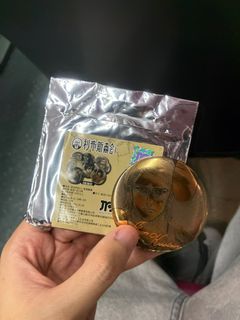 （分類：）位於 。 由 aw____ 提交（商品編號 1392428506，圖片 1）。簡介： 。