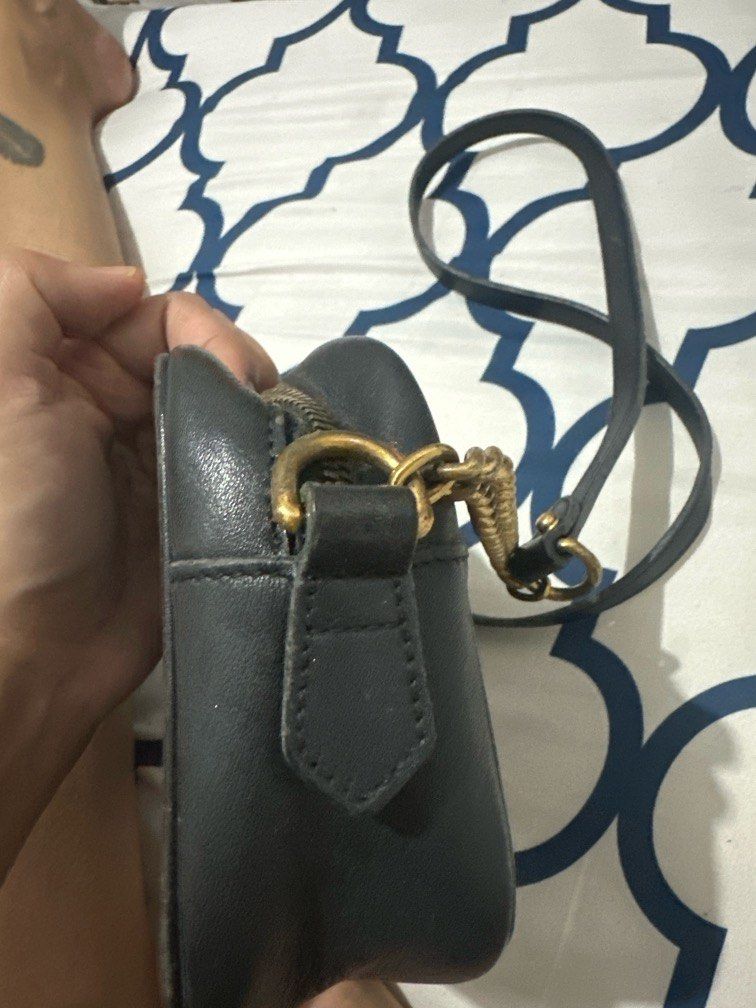 Gucci Marmont camera bag (Category: Luxury Bags & Wallets) located in Marikina City. Submitted by purplestash28 (Listing ID 1392449869, Image 3). Description: pre loved heavily used bag exterior looks okay but the inside’s lining needs to be replaced has tears.