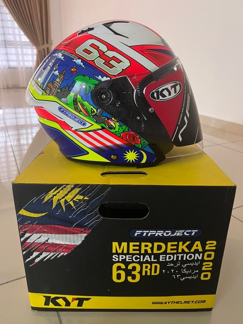 Helmets (Category: Motorbikes) located in Shah Alam. Submitted by hilmi99er (Listing ID 1392428801, Image 3). Description: Assalamualaikum,helmet KYT Merdeka baru untuk dijual,bersaiz XL,Cod seksyen 18,Pos Dfod.