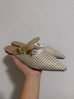 (Category: ) located in . Submitted by jeaannn___ (Listing ID 1392473773, Image 1). Description: .