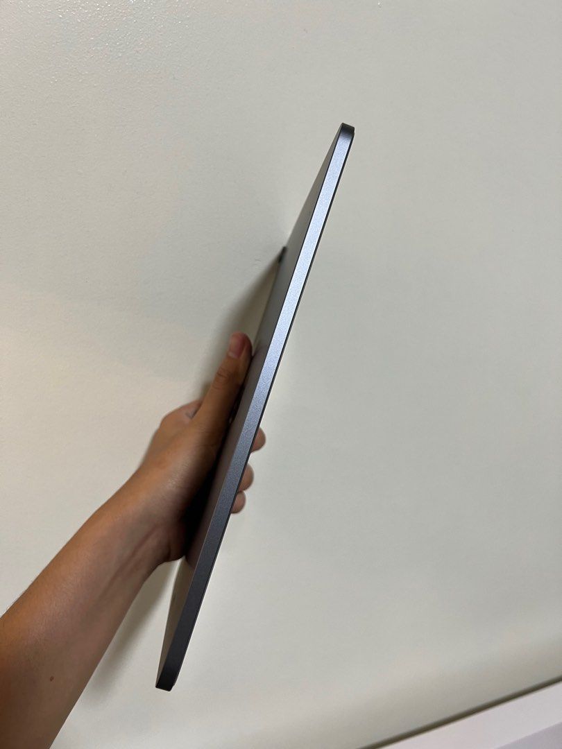 iPad Air 5th Gen 64GB Space Gray (Category: iPad) located in Pasig City. Submitted by lyyyscloset (Listing ID 1392457574, Image 2). Description: Negotiable. Bought from Power Mac last 2023. No issues. Slight scratches on the apple pencil side. With original type C connector. RFS: Uograde..